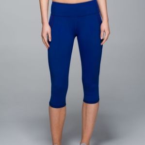lululemon top speed crop